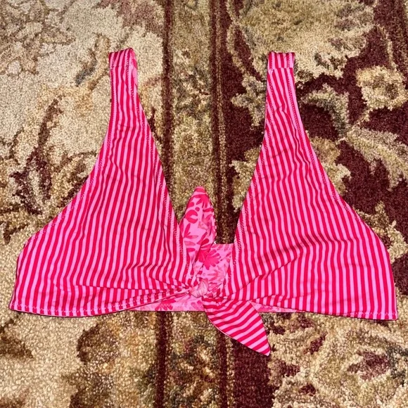 Pink Striped and Floral Reversible Vineyard Vines Bikini Set - Picture 2 of 11